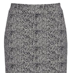 CAbi Fall 22 Item #4387 Agent Skirt Grey Herringbone Pencil SZ 12